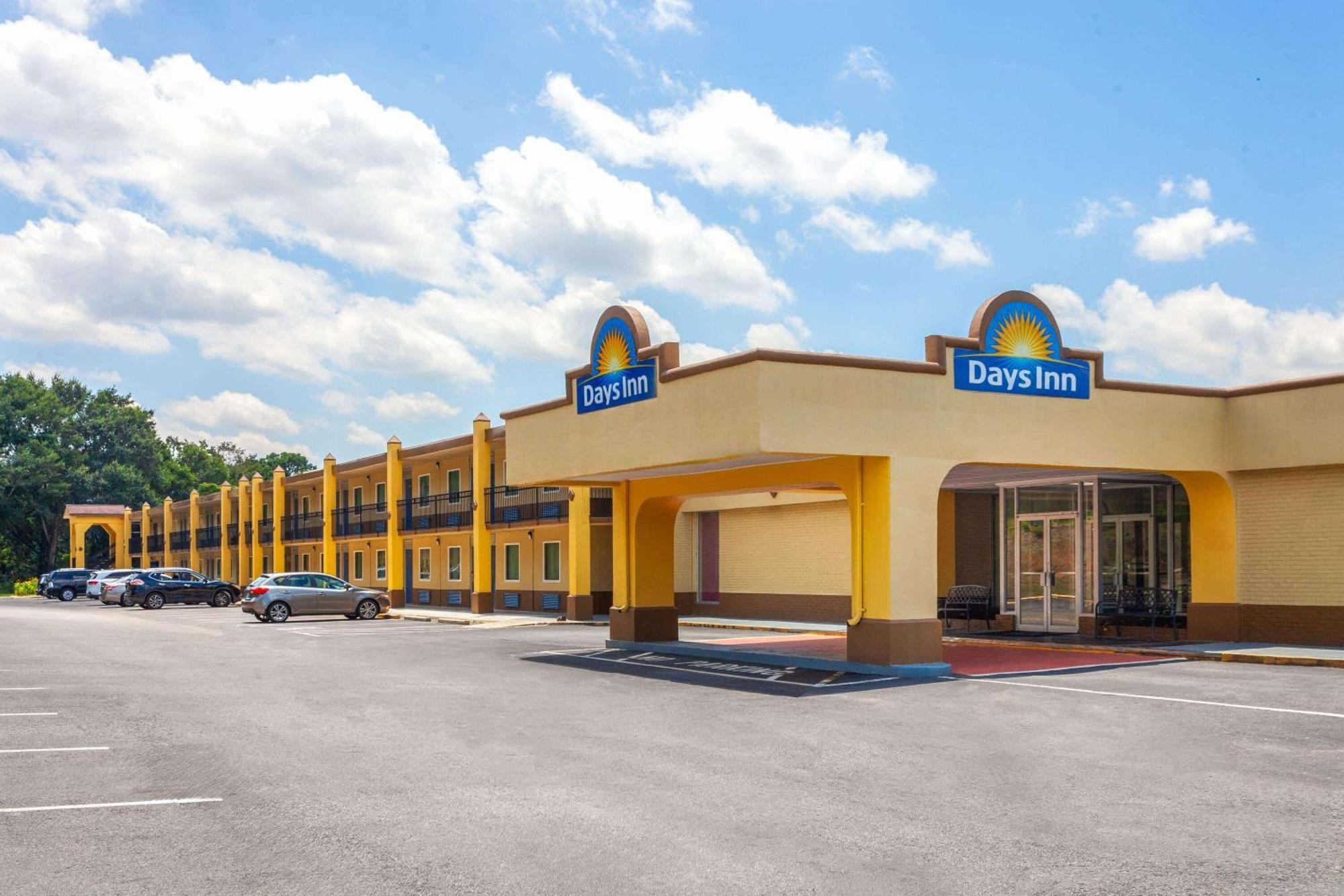 Days Inn By Wyndham Shelby Extérieur photo