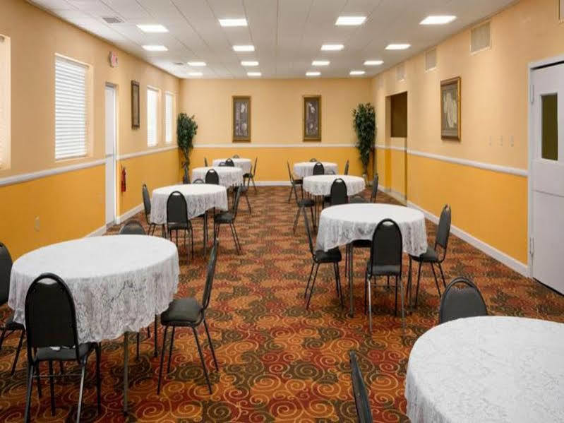 Days Inn By Wyndham Shelby Extérieur photo